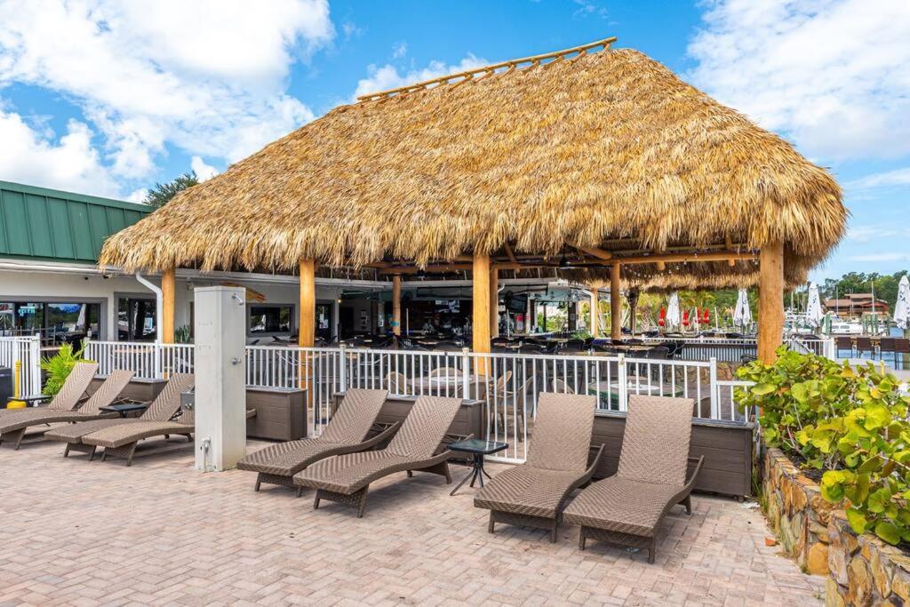דירות סרסוטה Waterfront, Pool, Tiki Bar & Grill, Gym, Location! מראה חיצוני תמונה