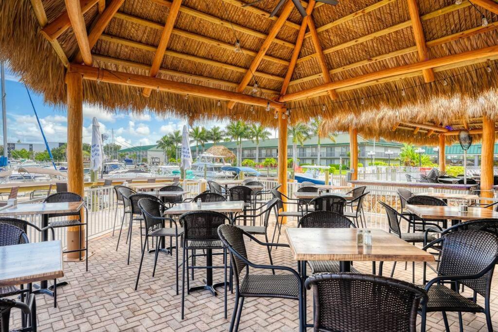 דירות סרסוטה Waterfront, Pool, Tiki Bar & Grill, Gym, Location! מראה חיצוני תמונה
